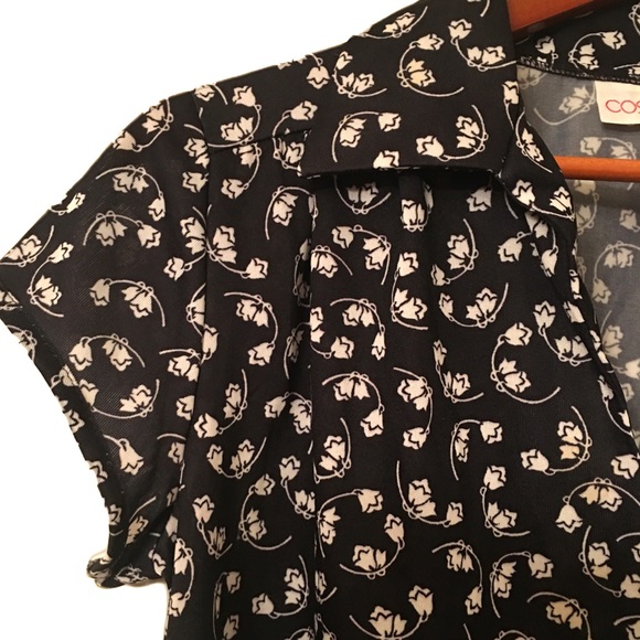 2/$25- Vintage COS COB Polyester V-Neck Top Cap Sleeves - Picture 4 of 6